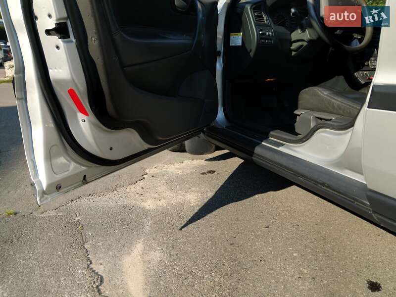 Седан Volvo S60 2001 в Володимирі