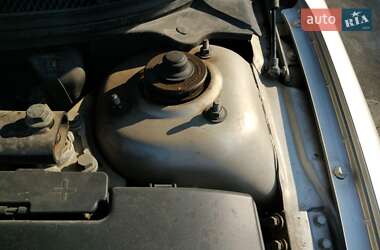 Седан Volvo S60 2001 в 