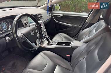 Седан Volvo S60 2014 в 