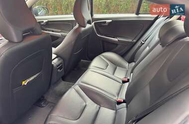 Седан Volvo S60 2014 в 
