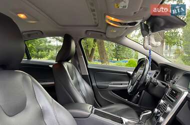 Седан Volvo S60 2014 в 