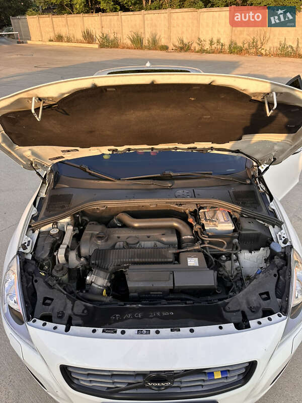 Седан Volvo S60 2012 в Одессе