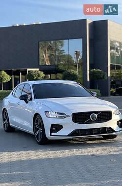 Седан Volvo S60 2019 в Києві