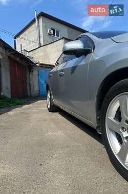 Седан Volvo S60 2013 в 