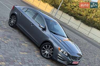 Седан Volvo S60 2017 в 