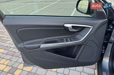 Седан Volvo S60 2017 в 