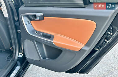 Седан Volvo S60 2017 в 