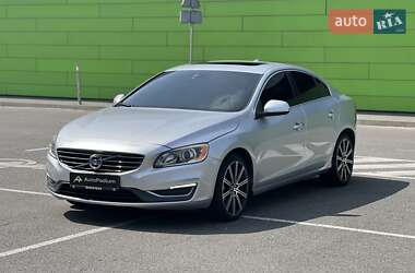 Седан Volvo S60 2014 в 