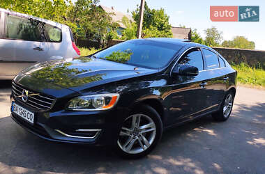 Седан Volvo S60 2013 в 