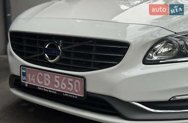 Седан Volvo S60 2013 в 
