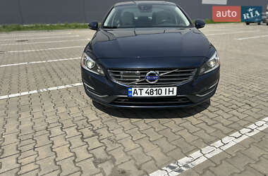 Седан Volvo S60 2014 в 