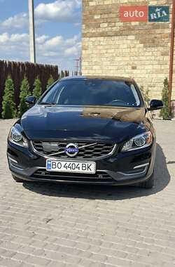 Седан Volvo S60 2014 в 