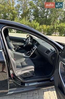 Седан Volvo S60 2014 в Тернополе