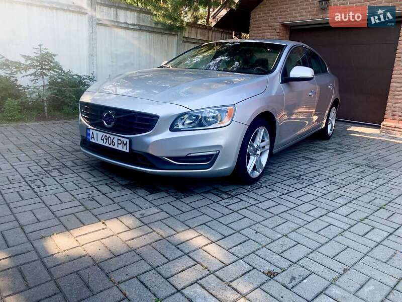 Седан Volvo S60 2014 в 