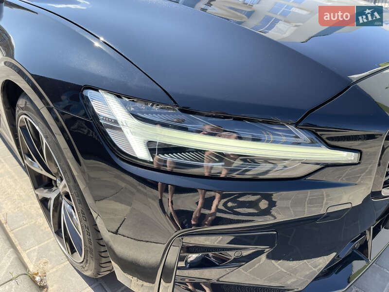 Седан Volvo S60 2024 в Киеве