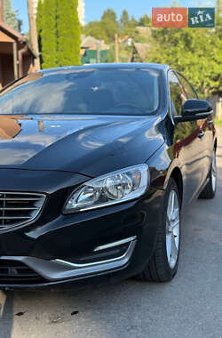 Седан Volvo S60 2013 в 