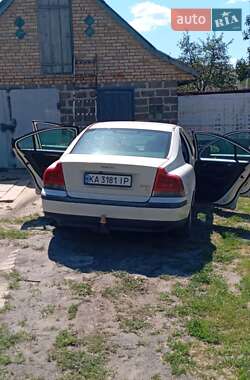 Седан Volvo S60 2001 в 