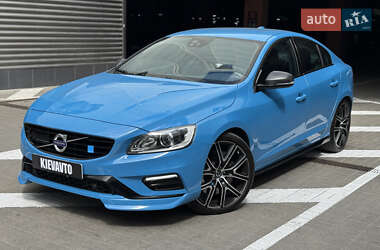 Седан Volvo S60 2017 в 