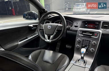 Седан Volvo S60 2017 в 