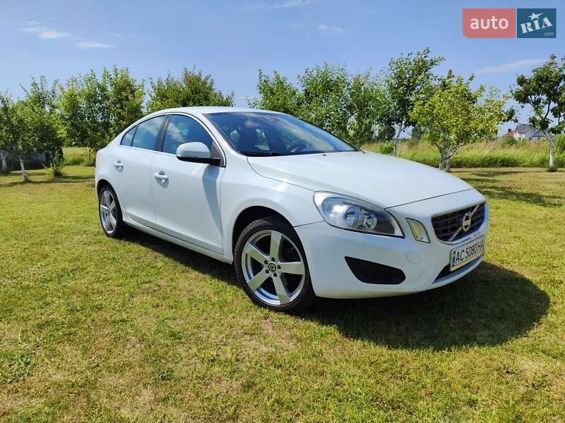 Седан Volvo S60 2012 в Ковеле
