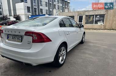 Седан Volvo S60 2014 в 