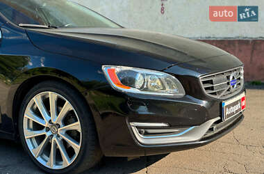 Седан Volvo S60 2017 в 
