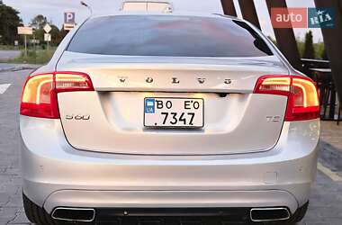 Седан Volvo S60 2013 в 