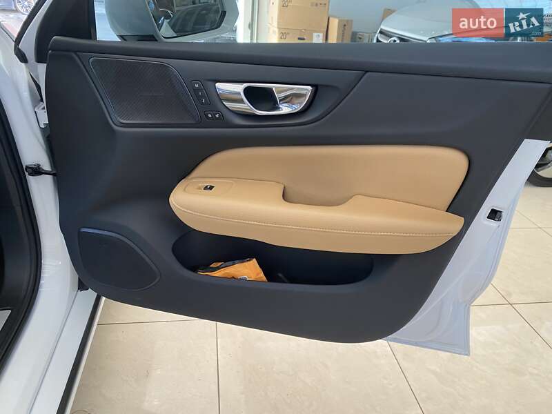 Седан Volvo S60 2019 в Одессе