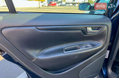 Седан Volvo S60 2001 в 
