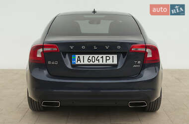 Седан Volvo S60 2016 в 