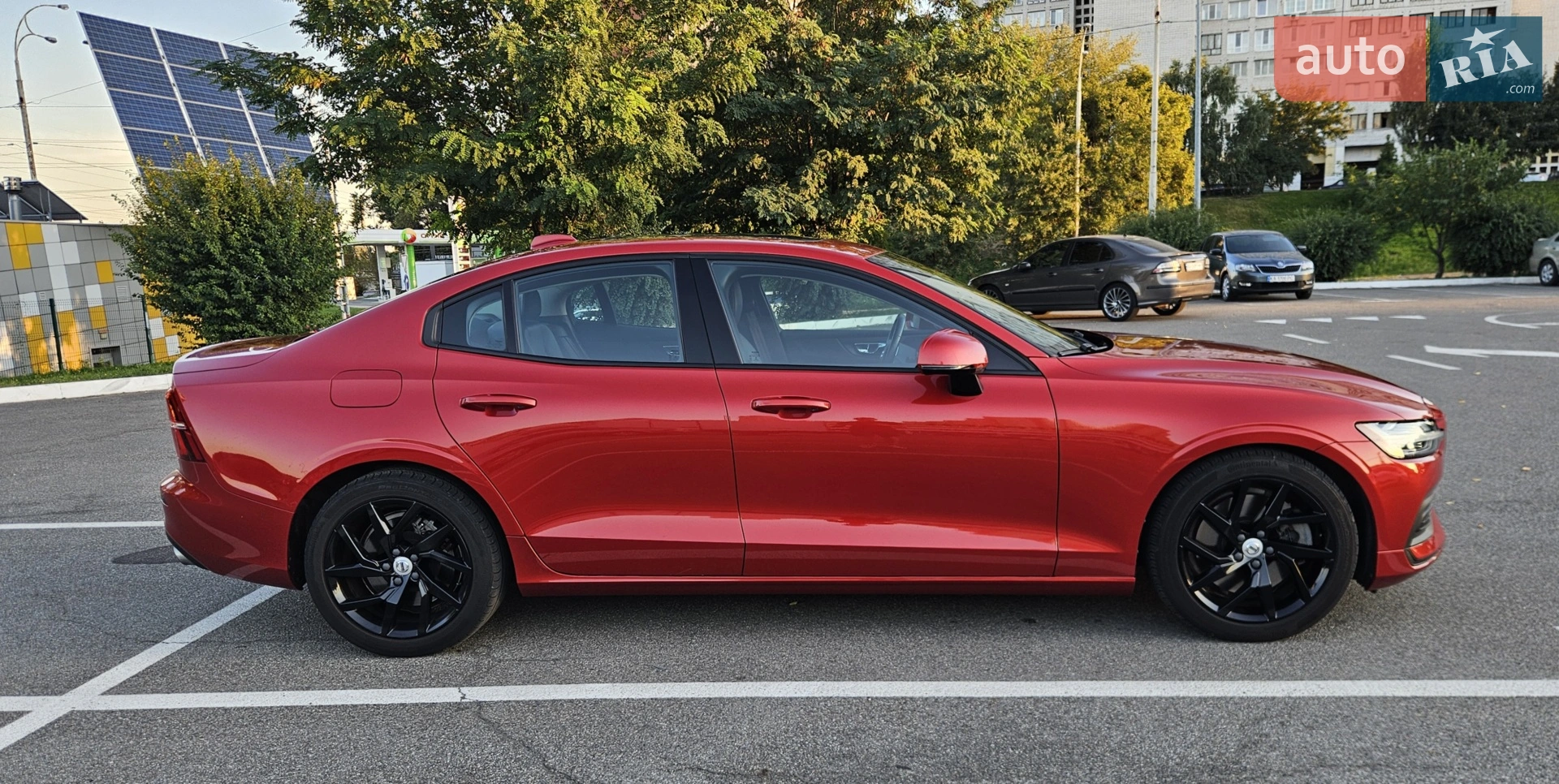 2019 Volvo S60 - мініатюра 10