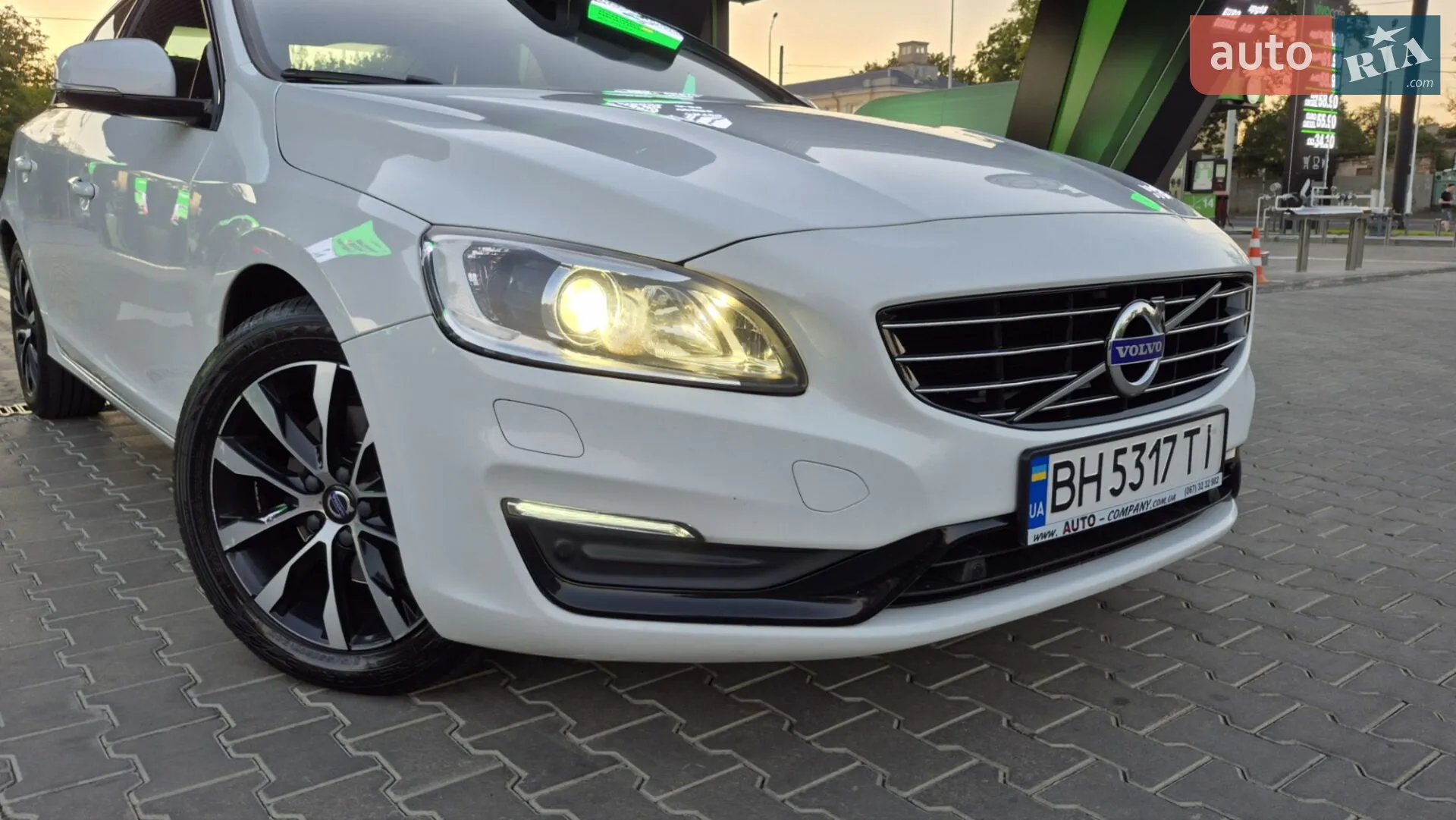 2017 Volvo S60 - мініатюра 12