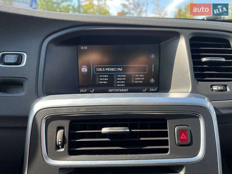 Седан Volvo S60 2013 в Києві