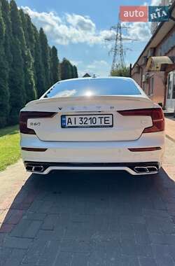 Седан Volvo S60 2020 в 