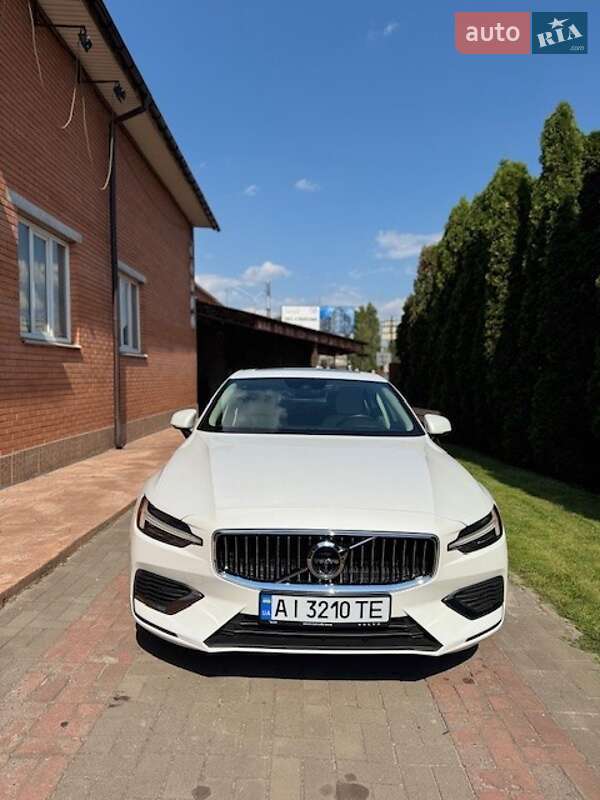 Седан Volvo S60 2020 в Києві фото 7 Седан Volvo S60 2020 в Києві