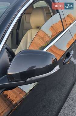 Седан Volvo S60 2012 в 
