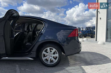 Седан Volvo S60 2011 в 