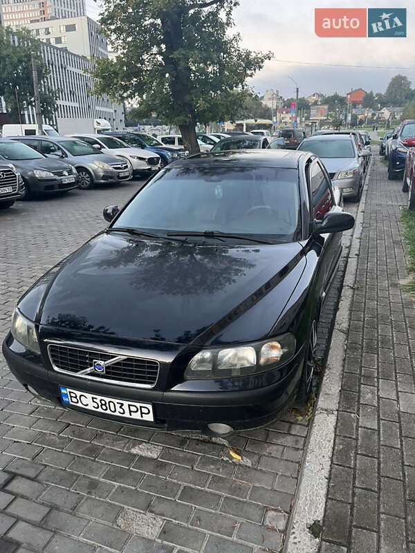 Седан Volvo S60 2002 в 