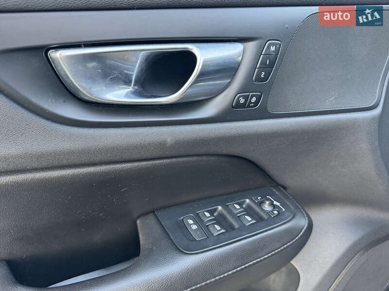 Седан Volvo S60 2020 в Луцке фото 16 Седан Volvo S60 2020 в Луцке
