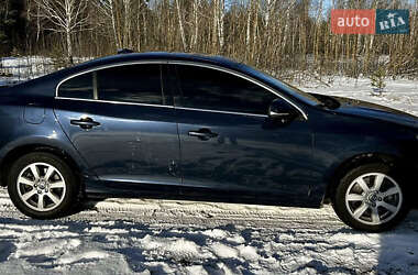 Седан Volvo S60 2010 в 