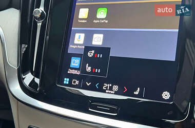 Седан Volvo S60 2024 в 