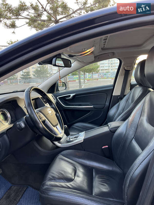 Седан Volvo S60 2012 в Николаеве фото 10 Седан Volvo S60 2012 в Николаеве