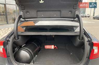 Седан Volvo S60 2011 в 