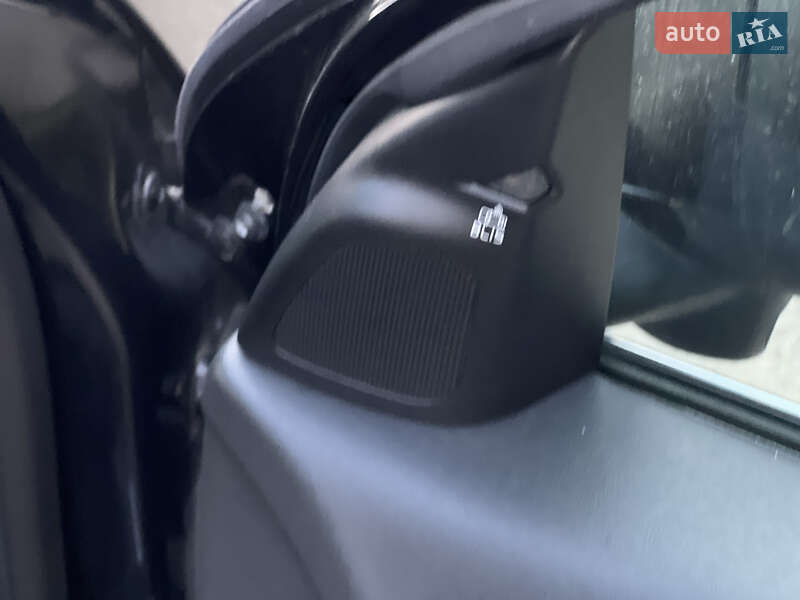 Седан Volvo S60 2011 в Ужгороде