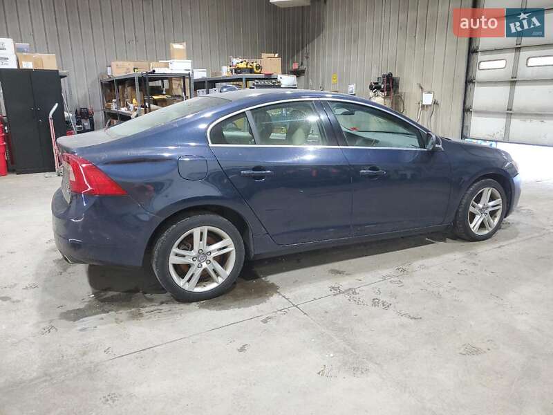 Седан Volvo S60 2014 в Черкассах