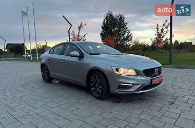 Седан Volvo S60 2017 в 
