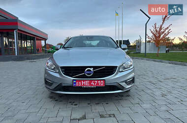 Седан Volvo S60 2017 в 