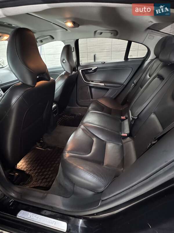 Седан Volvo S60 2017 в Киеве