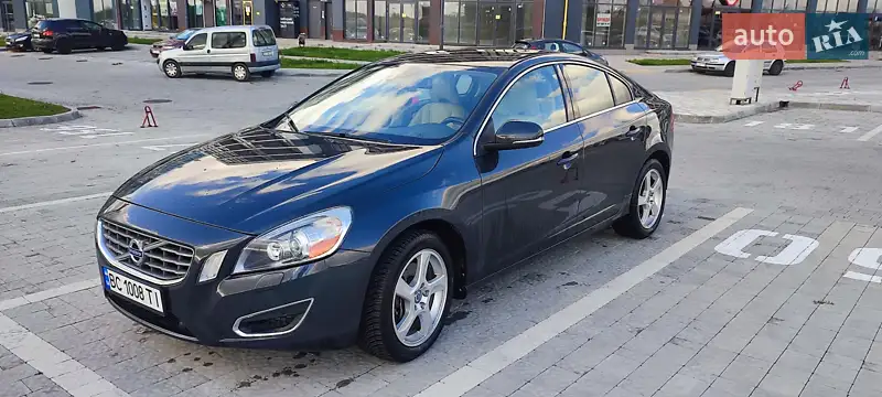 Volvo S60
