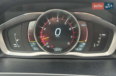 Седан Volvo S60 2013 в 